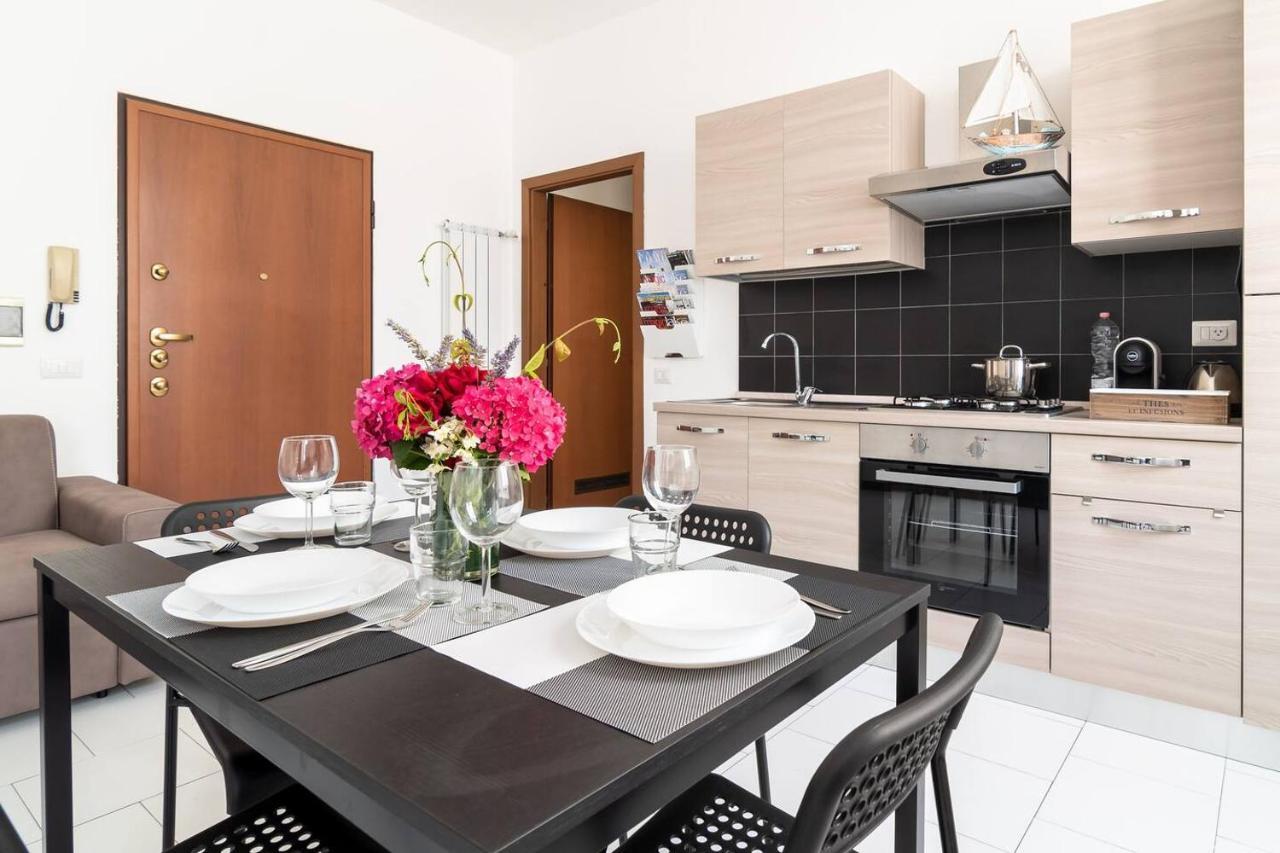 City Como Flat Bagian luar foto